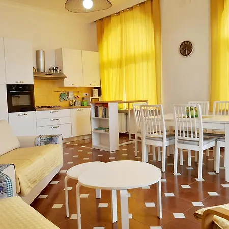 Casa Sebastian A Vietri